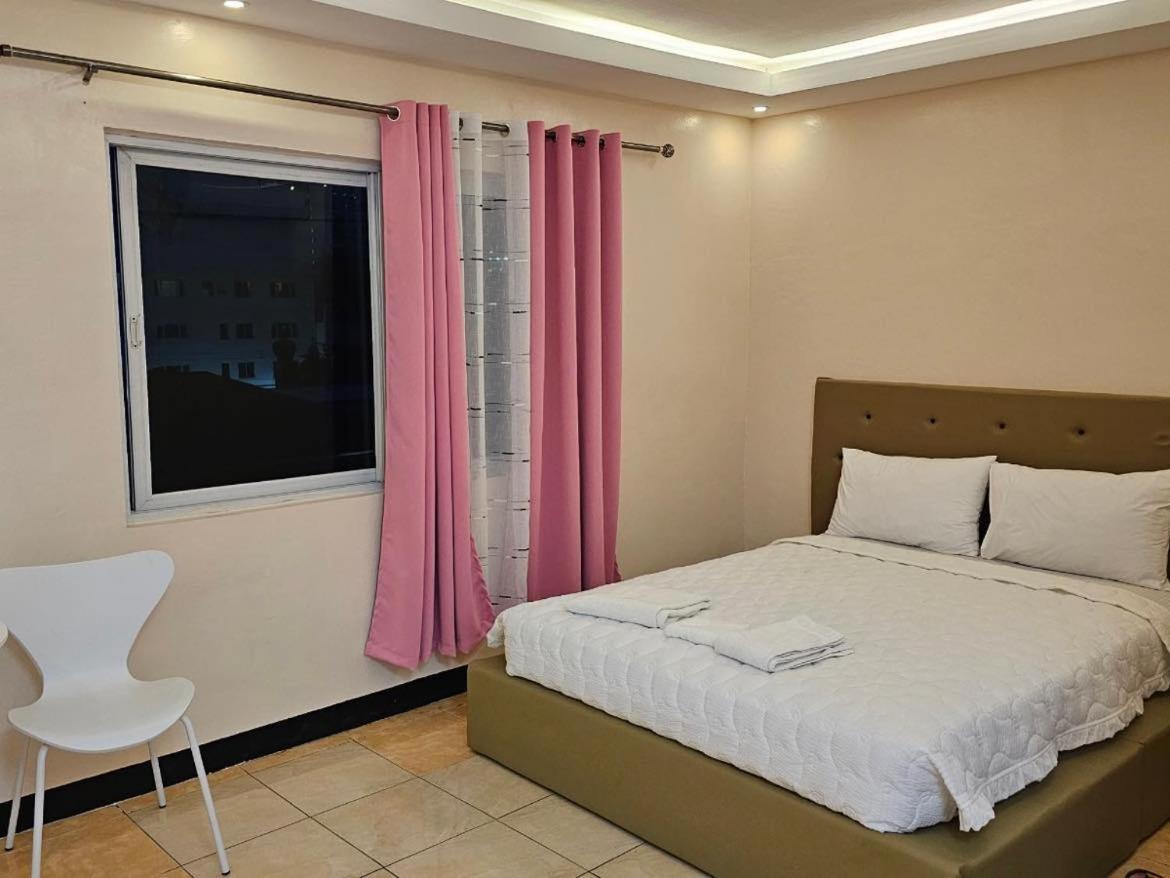 Hotel Good Day Angeles Exteriér fotografie